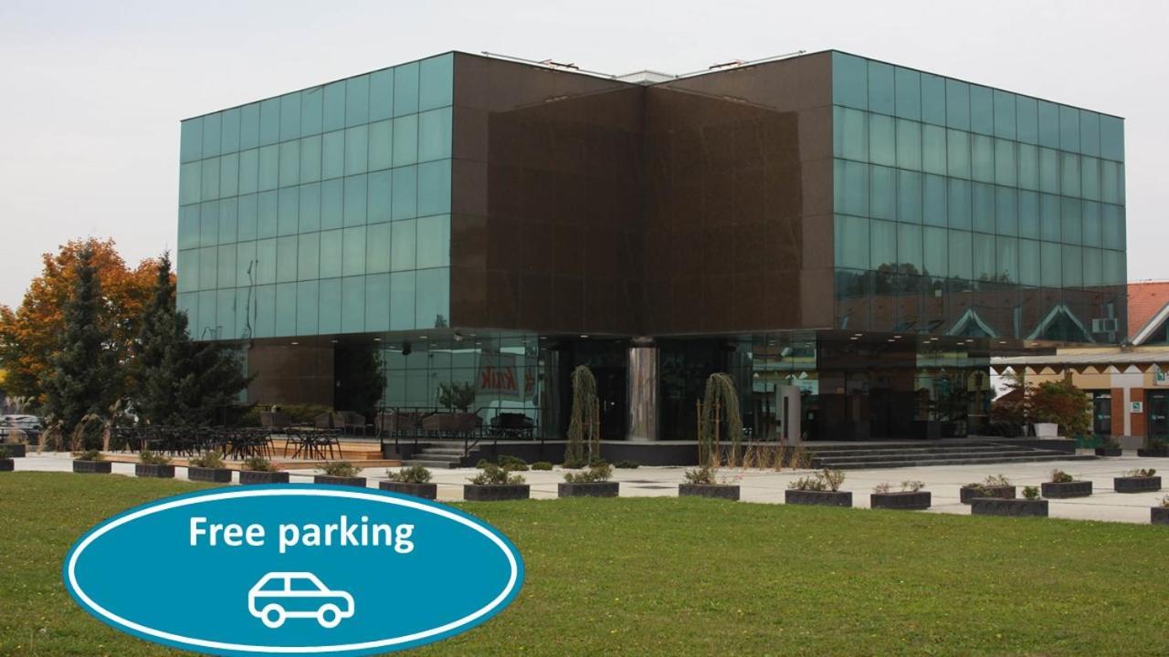 Hotel Cubis Lendava Exterior photo